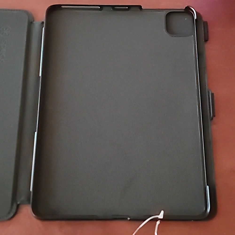 Speck Balance Apple iPad Pro Case 11